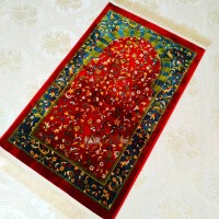 Dark Red Luxury Weaving Rug Prayer Mat