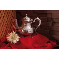 Vintage Style Zinc Casting Tea Pot Silver Color