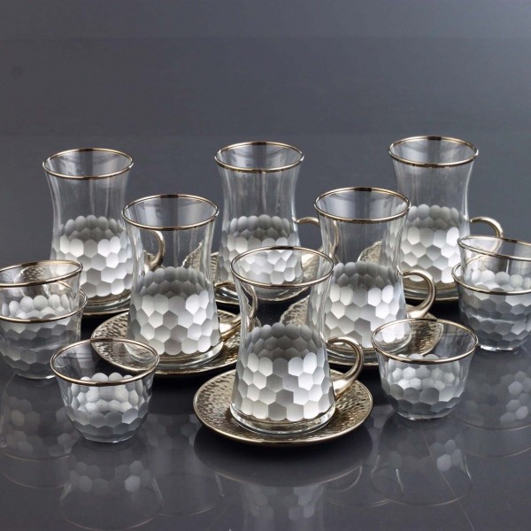 18 Pcs Luxury Silver Color Tea Set With Metal Plates And Coffee Cups